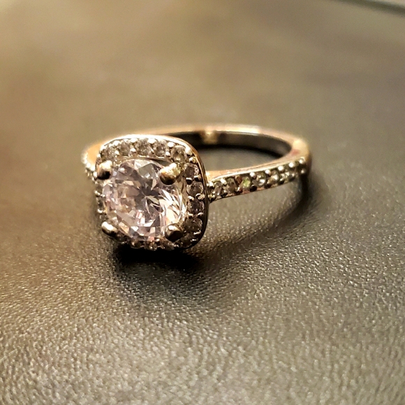 NWOT Sterling Silver Ring - Picture 1 of 5